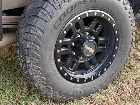 Used 2007 Chevrolet Silverado 2500 LT w/ Heavy-Duty Power Package image 6