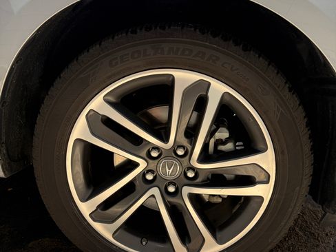Used 2017 Acura MDX Sport Hybrid w/ Advance Pkg AWD/4WD image 14