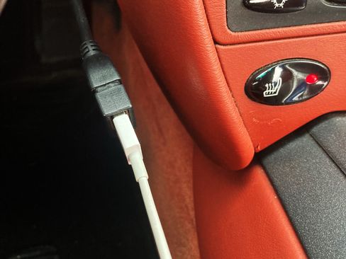 Used 1999 Porsche 911 Carrera 4 AWD/4WD image 16