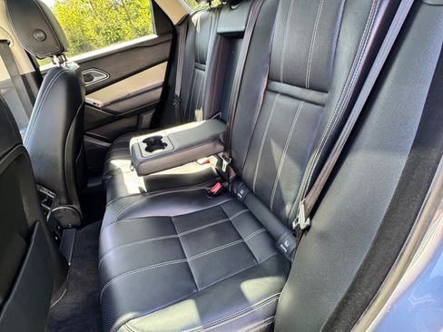 Used 2018 Land Rover Range Rover Velar S AWD/4WD image 31