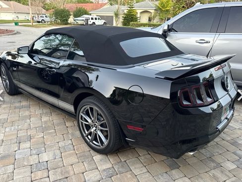 Used 2013 Ford Mustang GT Premium w/ Brembo Brake Pkg image 4
