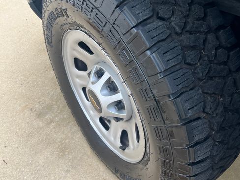 Used 2024 Chevrolet Silverado 3500 W/T RWD image 16