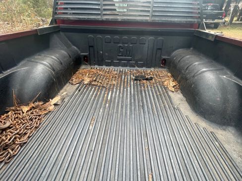 Used 2010 Chevrolet Colorado LT image 13