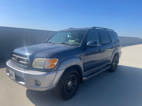 Used 2003 Toyota Sequoia SR5 image 5