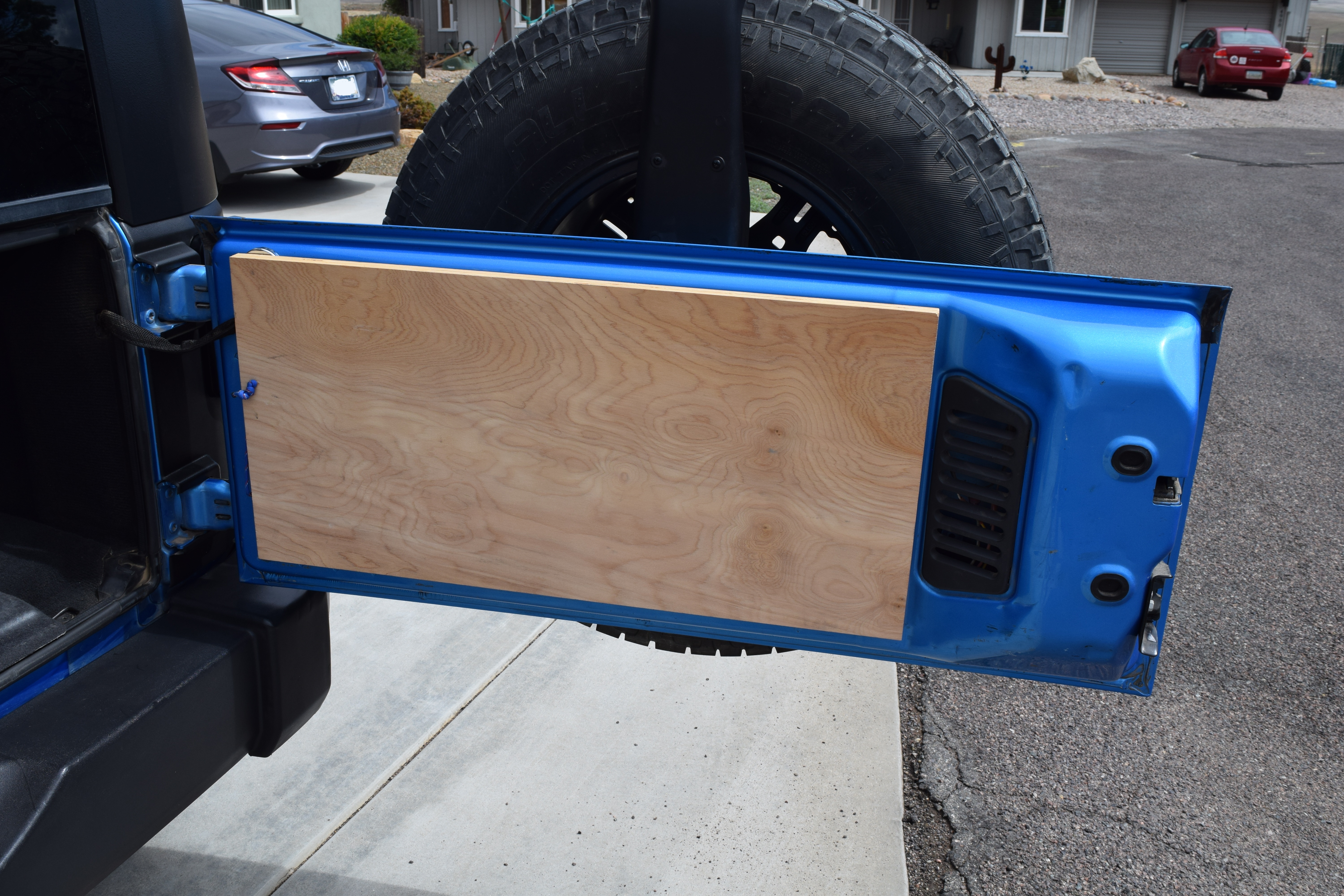 Used 2010 Jeep Wrangler Unlimited Sport AWD/4WD image 16