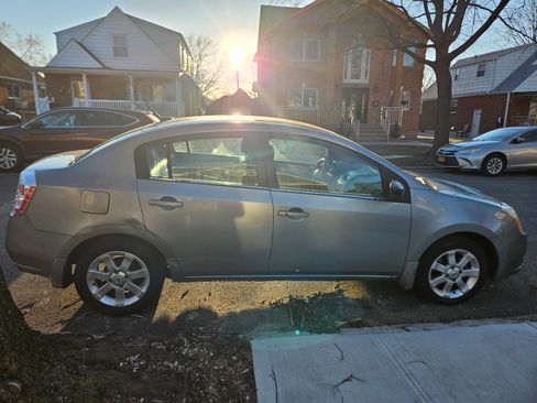 Used 2009 Nissan Sentra 2.0 SL w/ 2.0 SL Premium Plus Pkgto Pkg image 16
