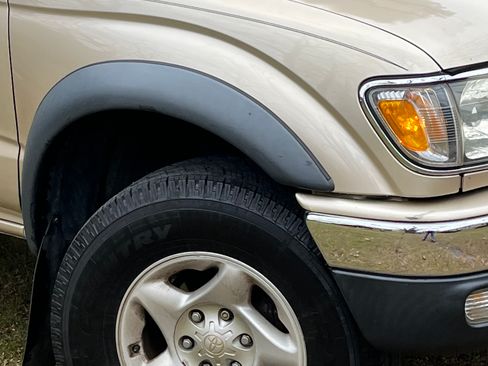 Used 2004 Toyota Tacoma 4x4 Double Cab image 19