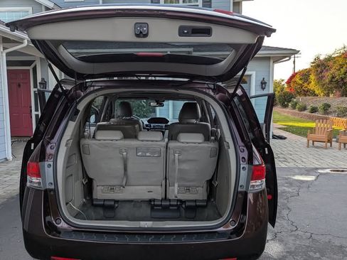 Used 2015 Honda Odyssey EX-L image 6