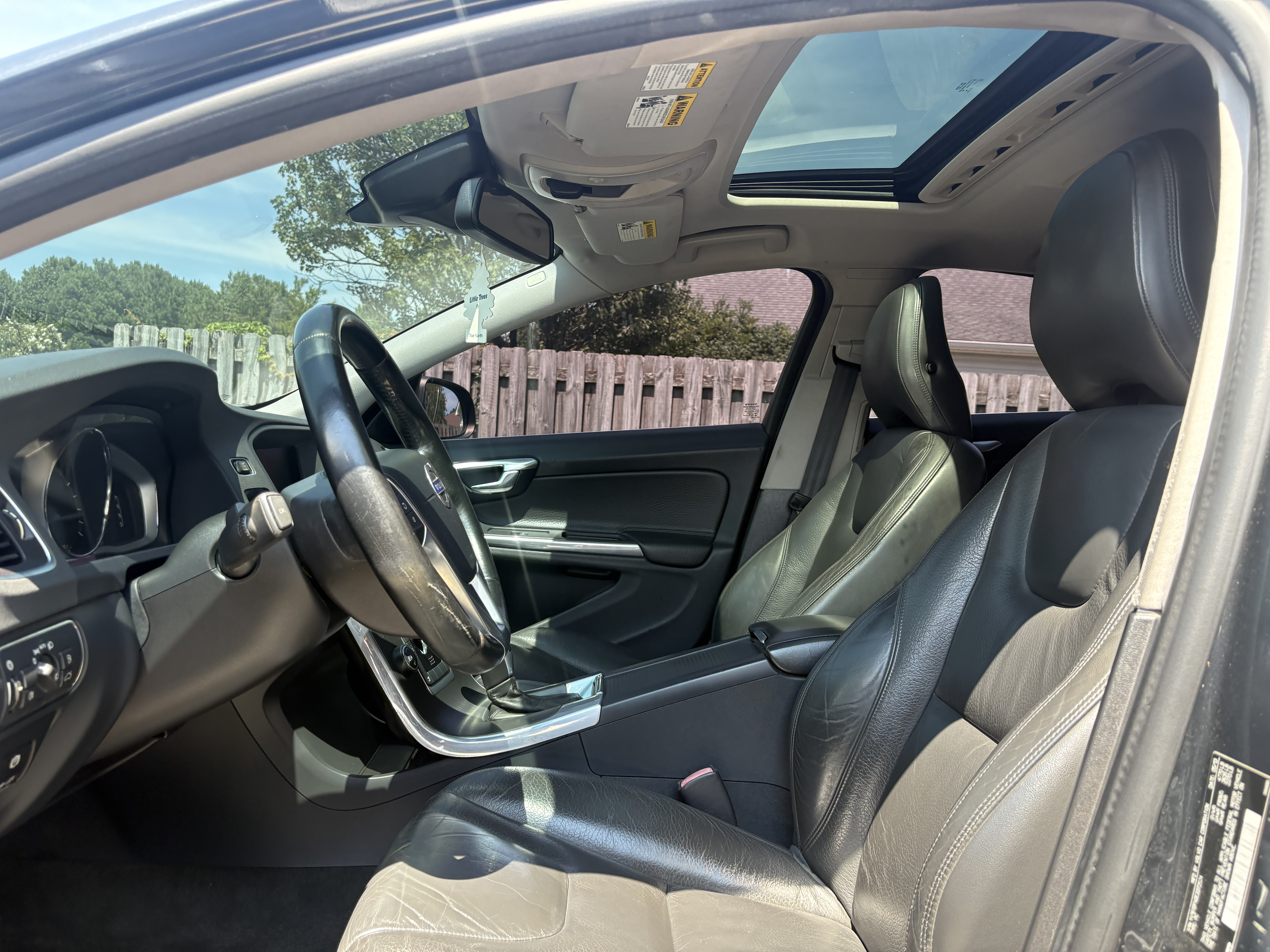 Used 2014 Volvo S60 T5 AWD/4WD image 8