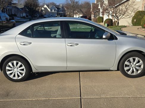 Used 2016 Toyota Corolla LE image 17