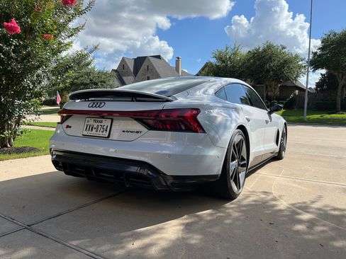 Used 2022 Audi RS e-tron GT w/ Year 1 Package AWD/4WD image 8