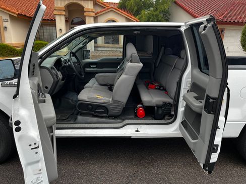 Used 2006 Ford F150 XL RWD image 5
