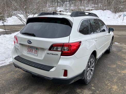 Used 2016 Subaru Outback 2.5i Limited image 5