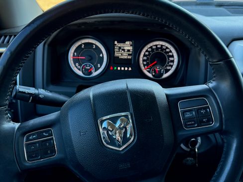 Used 2017 RAM 3500 Lone Star image 8