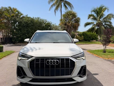 Used 2021 Audi Q3 2.0T Premium Plus w/ Premium Plus Package AWD/4WD image 16