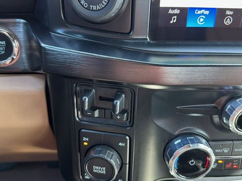 Used 2023 Ford F350 Lariat w/ Lariat Ultimate Package image 10