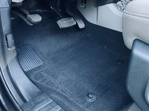 Used 2020 Ford F250 XLT w/ XLT Premium Package image 6