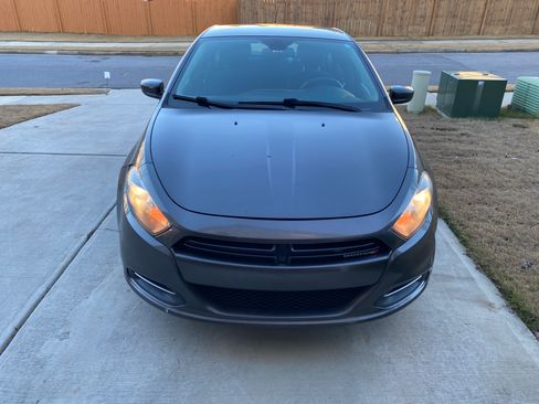 Used 2016 Dodge Dart SXT image 2