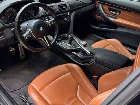 Used 2016 BMW M4 Coupe RWD image 21
