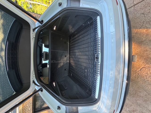 Used 2021 Audi Q8 Premium Plus AWD/4WD image 31