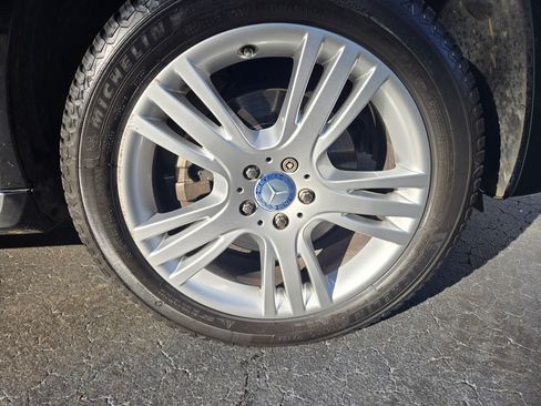 Used 2015 Mercedes-Benz GLK 250 BlueTEC 4MATIC image 20