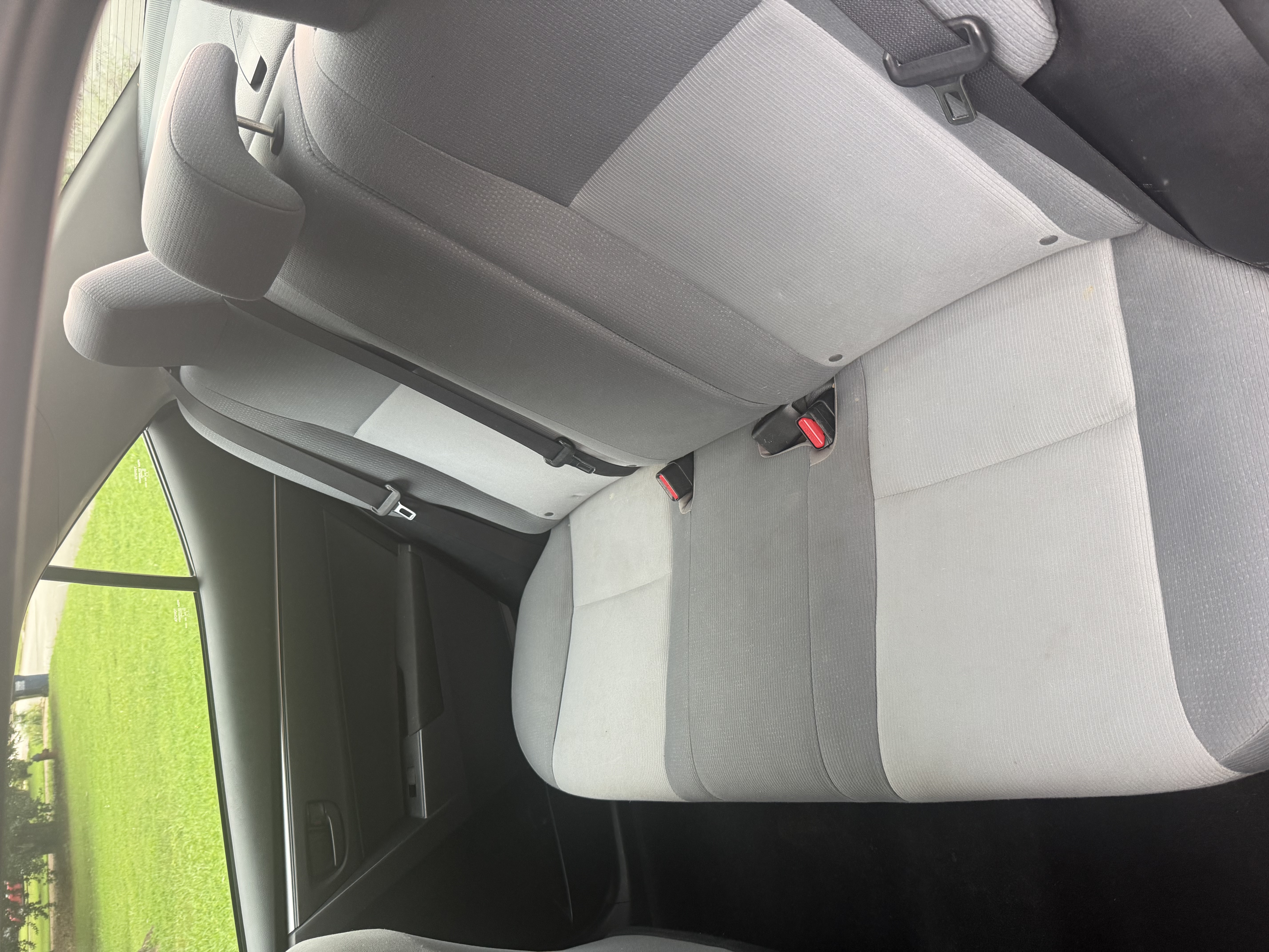 Used 2014 Toyota Corolla L FWD image 12