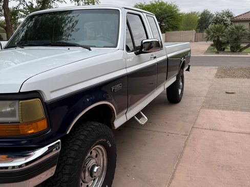 Used 1995 Ford F250 4x4 SuperCab image 2