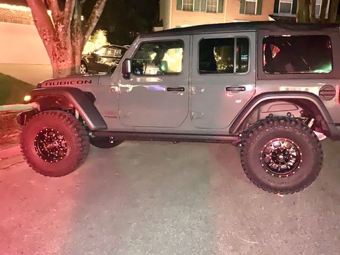 Used 2021 Jeep Wrangler Unlimited Rubicon w/ Safety Group image 10