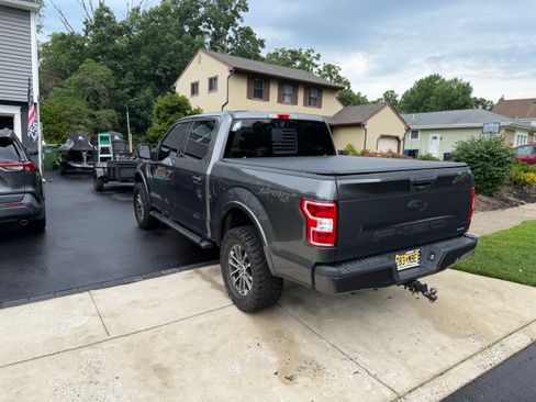 Used 2020 Ford F150 XLT w/ Equipment Group 302A Luxury AWD/4WD image 8