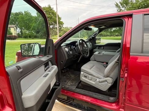 Used 2013 Ford F150 XLT w/ Luxury Equipment Group AWD/4WD image 21