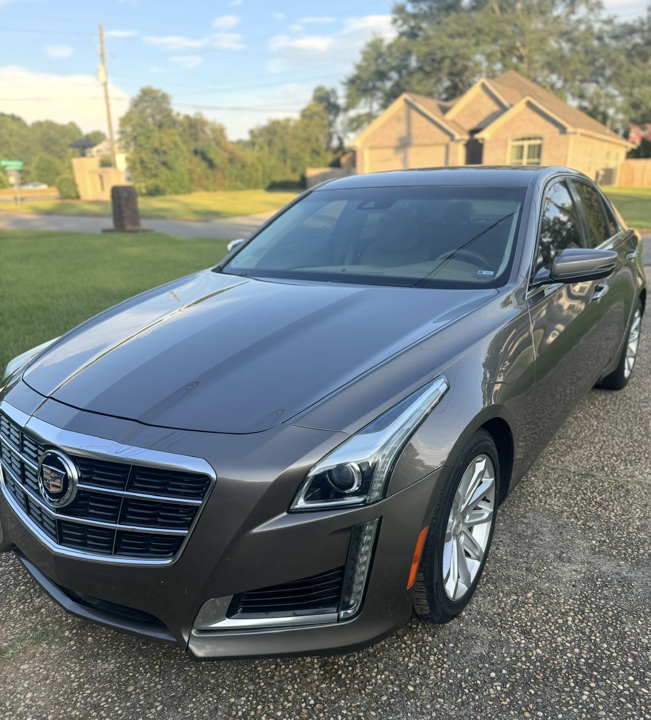 Used 2014 Cadillac CTS Luxury RWD image 2