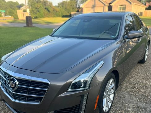 Used 2014 Cadillac CTS Luxury RWD image 2