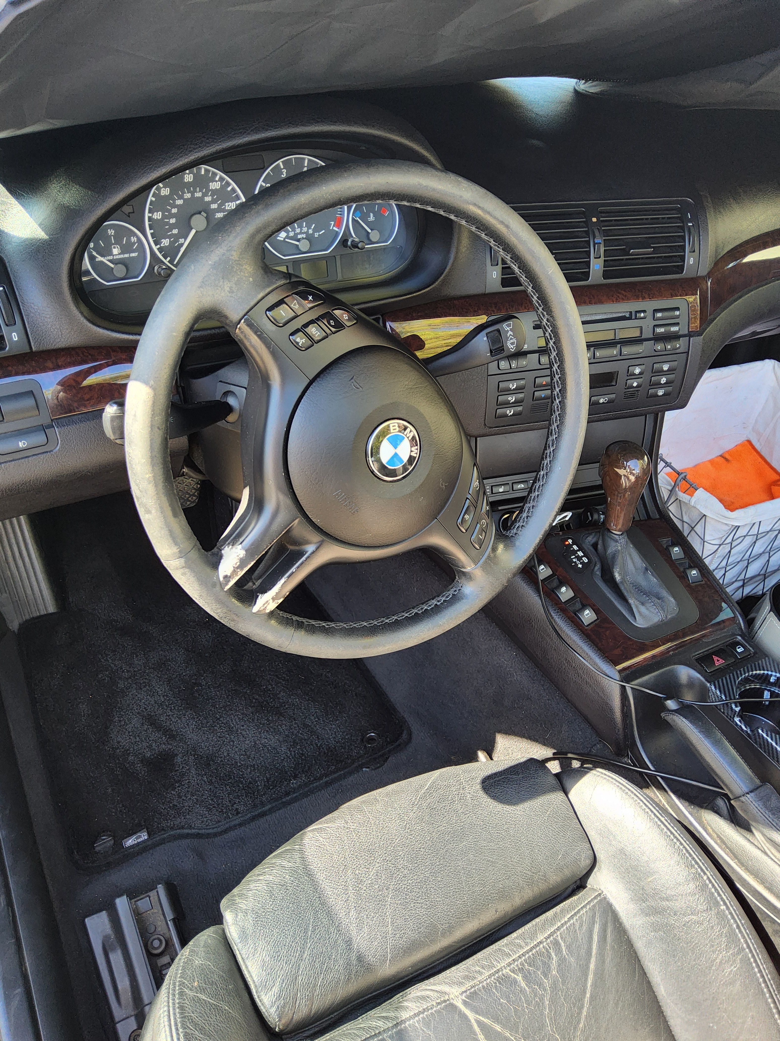 Used 2004 BMW 330Ci Convertible RWD image 1