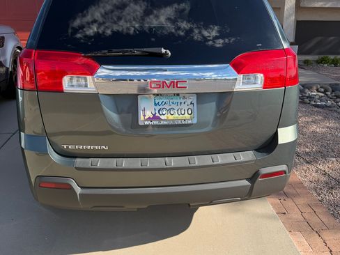 Used 2013 GMC Terrain SLT w/ LPO, Chrome Package FWD image 5