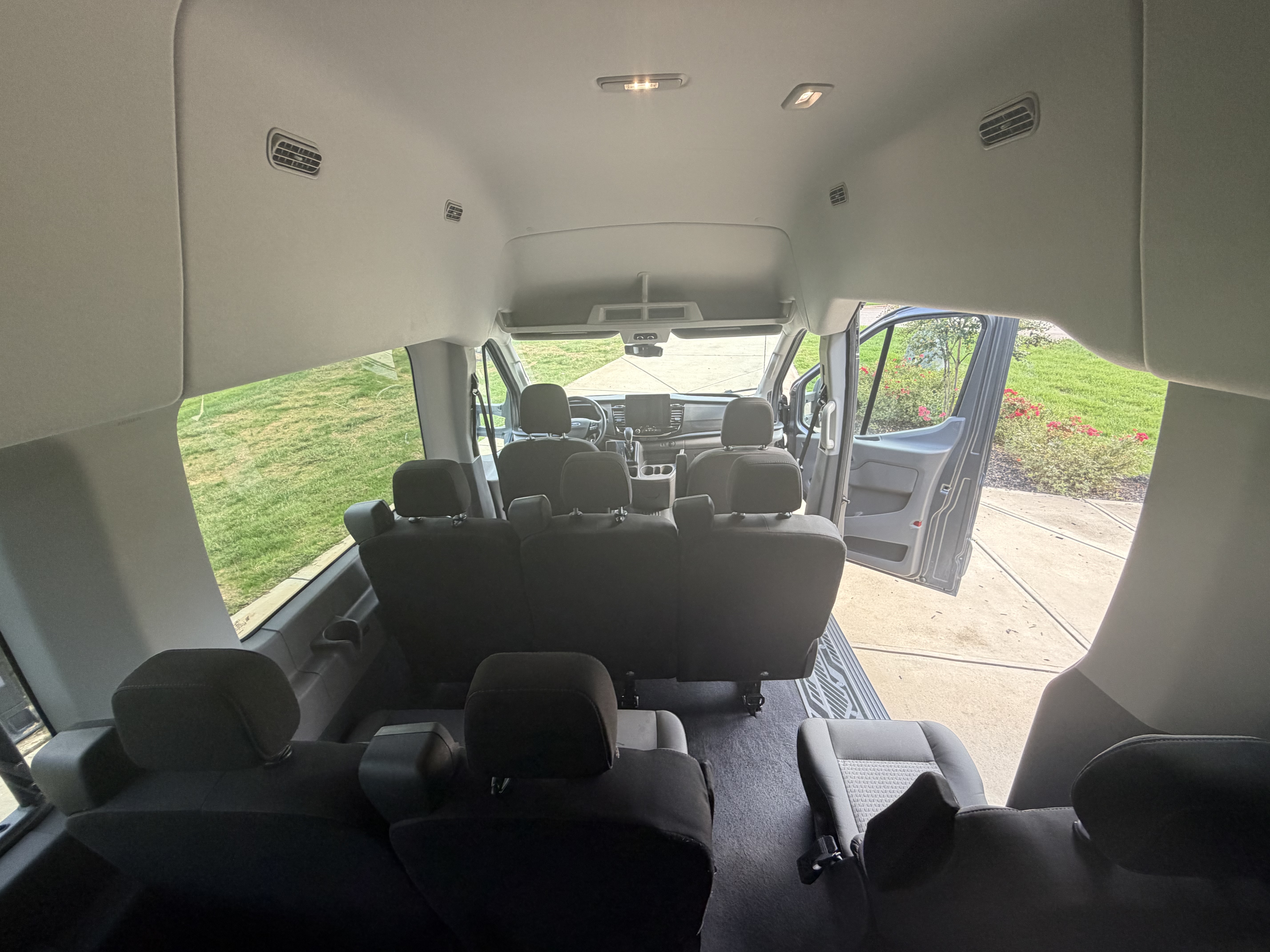 Used 2024 Ford Transit 350 XLT RWD image 16