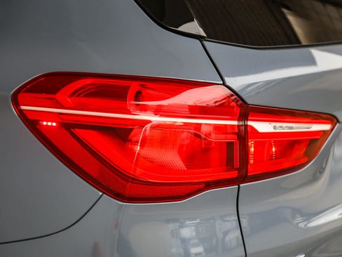 Used 2021 BMW X1 sDrive28i w/ Convenience Package image 19