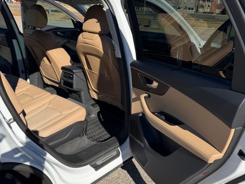 Used 2023 Audi Q7 3.0T Premium Plus image 6