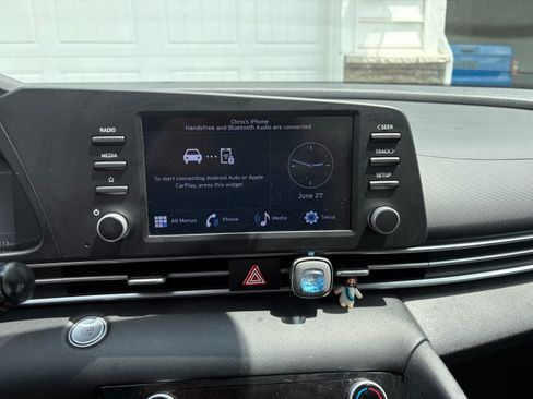 Used 2021 Hyundai Elantra SEL FWD image 4