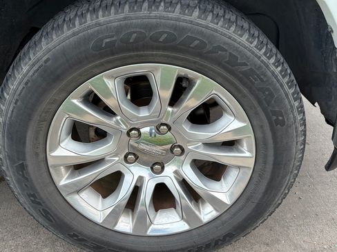 Used 2014 RAM 1500 Laramie Longhorn w/ Convenience Group AWD/4WD image 11