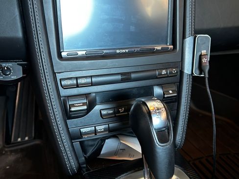 Used 2009 Porsche Cayman S image 12