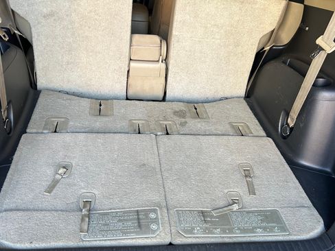 Used 2012 Toyota RAV4 4WD V6 w/ Tow Prep Pkg image 26