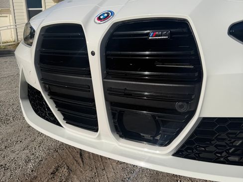 Used 2023 BMW M4 xDrive Competition AWD/4WD image 2