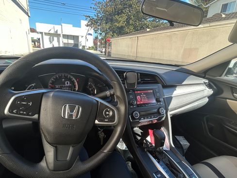 Used 2018 Honda Civic LX image 13