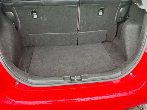 Used 2017 Honda Fit LX image 11