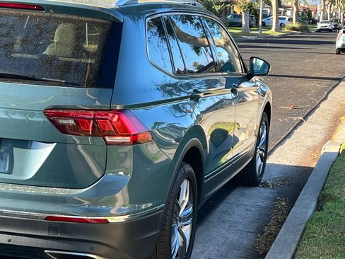 Used 2020 Volkswagen Tiguan SEL image 5