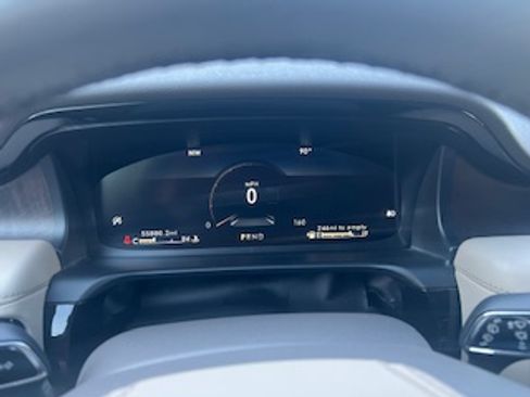 Used 2020 Lincoln Aviator Reserve w/ Equipment Group 201A image 6