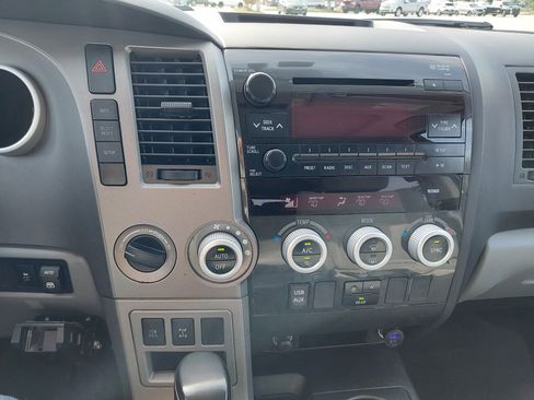 Used 2013 Toyota Sequoia SR5 image 4