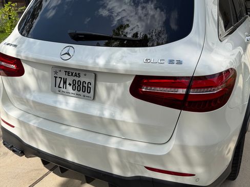 Used 2018 Mercedes-Benz GLC 63 AMG 4MATIC image 8