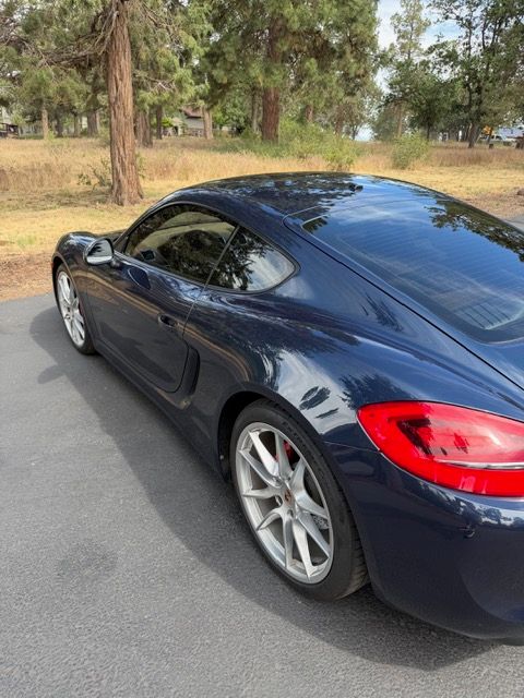 Used 2014 Porsche Cayman S RWD image 2