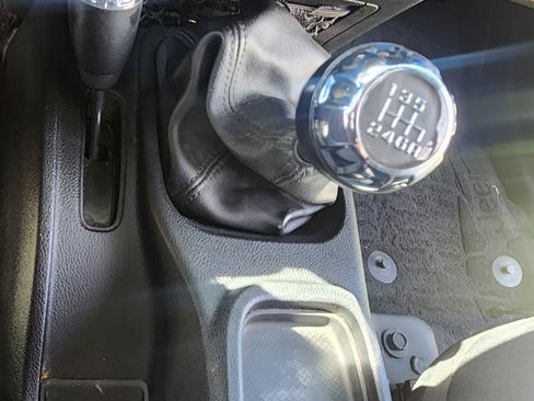 Used 2014 Jeep Wrangler Unlimited Sport image 12